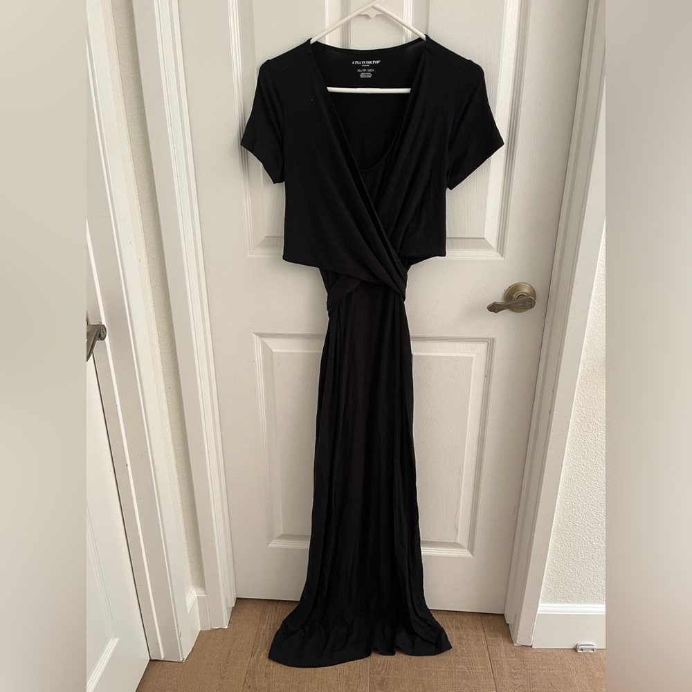 A Pea in the Pod wrap nursing tank maxi dress